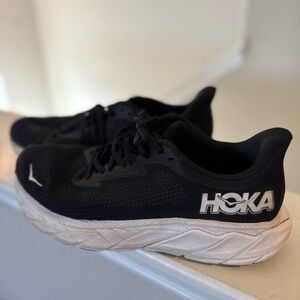 Hoka One One Black Running Shoes Size 9 2E